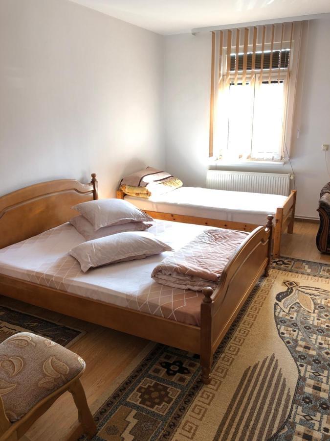 מלון גורה הומורולווי Casa Maria מראה חיצוני תמונה